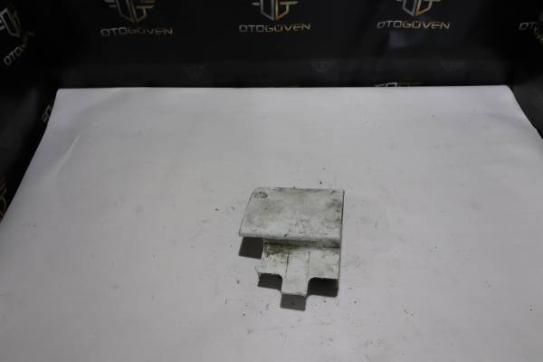 FORD TRANSİT 120 - 120 V ÇIKMA PARÇA TRANSİT V363 MAZOT DIŞ KAPAĞI ALTI